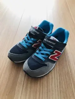 【new balance】キッズスニーカーKV996（19.5cm）
