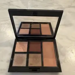 ADDICTION アイシャドウブラッシュパレットのサムネイル