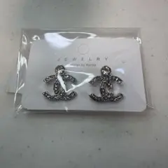 新品未使用 シルバー CCロゴ ピアス