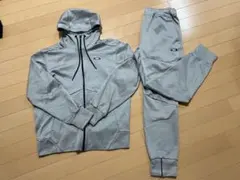オークリー　グレー ジャージ上下セット