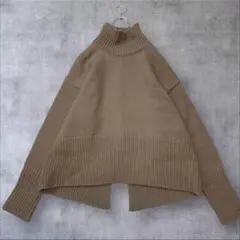 ★美品◆アダムエロペ◆アルパカ混♡タートルバックスリットニットプルオーバーBE