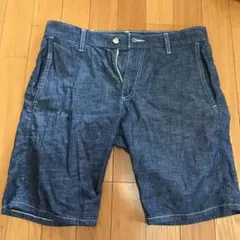 ショートパンツのサムネイル
