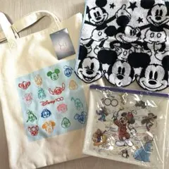 【送料込】最終値引き♥️ディズニー3点セット トートバッグA4、フラットポーチ、他