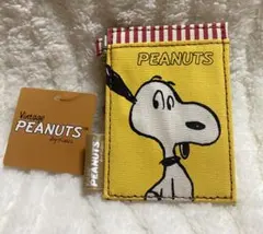 ヴィンテージ PEANUTS SNOOPY スヌーピー 黄色パスケース