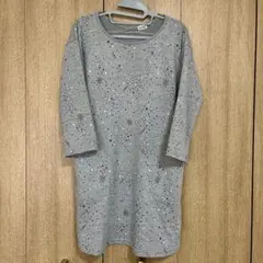 星柄プリント グレー 長袖トレーナー