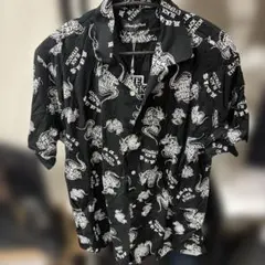 BlackEyePatch 総柄 半袖シャツ Lサイズのサムネイル