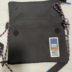 MEI OCEAN サコッシュ ブラック
