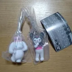 サンリオキャラクターズ　ミニチュアチャームライブキャラクター　クロミ　シナモ