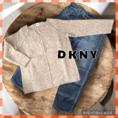 お値下げ致しました❗️変形ネックラインが素敵‼️DKNYウールセーターです！