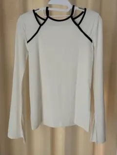 ホワイトリブ長袖トップス M