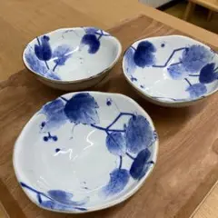 有田焼 野葡萄柄染付小鉢 3枚セット