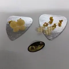 Item thumbnail for item 102deb9d-29d5-410e-8591-e727a9b7f0b8