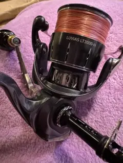 24LUVIAS LT3000-H スピニングリールのサムネイル