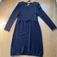 ストライプデザインのワンピースのサムネイル