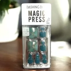 【新品未使用】 DASHING DIVAマジックプレス ペールシェル 足爪用