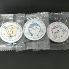 ちいかわ　ビッくらポン　缶バッジ　ハチワレ　シーサー　モモンガ　3点