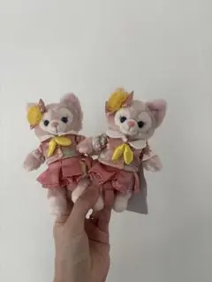 ダッフィーフレンズ 20周年 リーナベル ぬいぐるみバッジのサムネイル