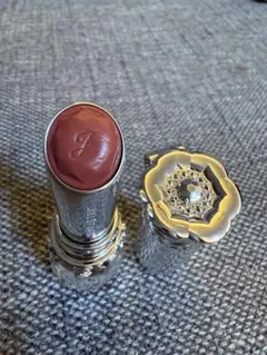 ジルスチュアート リップブロッサム グロウ / 23 tender mum