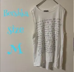 Bershka ベルシュカ ホワイト ノースリーブ Tシャツ 文字プリント