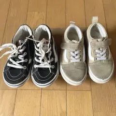Vans Old Skool キッズシューズ 黒 ベージュ