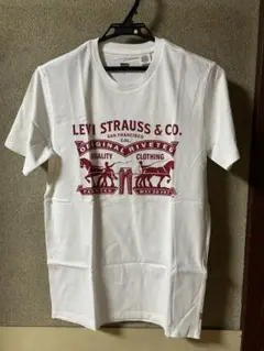 リーバイス　ホワイト Tシャツ
