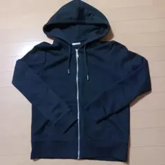 gu フルジップパーカー