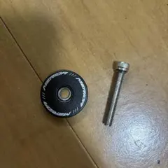 MERIDA コラムキャップ ボルトセットのサムネイル
