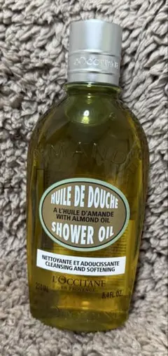 ロクシタン アーモンド モイスチャライジングシャワーオイル 250ml