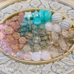 Item thumbnail for item 636404eb-a561-4bbd-a72e-8f5874eb1b92