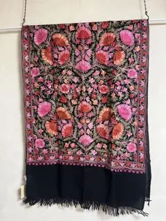 値下げ！新品美品⭐︎カシミール刺繍ウールショール