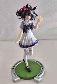 ウマ娘　キタサンブラック　フィギュア　シッポなし