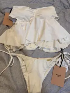 eimy istoire Fiona ONEPIECE 水着 ビキニ - メルカリ
