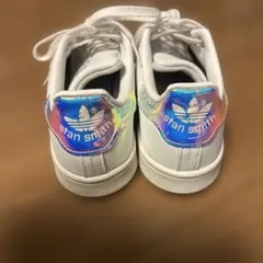 adidas Stan Smith ホワイト レインボー
