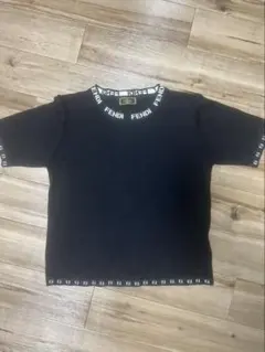 美品☆即売品】フェンディ 半袖 Tシャツ サマーニット FFロゴ グレー
