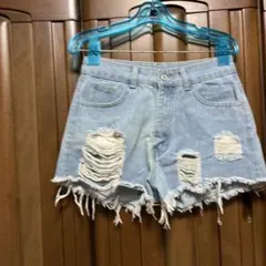 SHEIN ダメージデニム　ショートパンツ　S