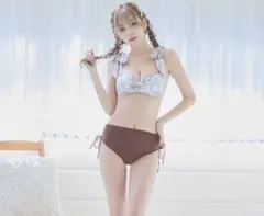 伊藤桃々ちゃんブランド Cherimi】トロピカルフラワービキニ Mサイズ