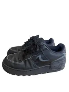 Nike Air Force 1 ブラックスニーカー