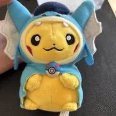 ポケモン ピカチュウ シャワーズ マスコット ぬいぐるみ　パルキアチャーム付き