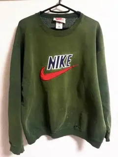NIKE オリーブグリーン スウェット