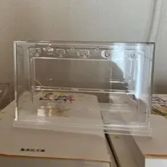 セリア カプセルトイディスプレイケース ⅹ2