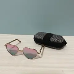 Item thumbnail for item 8a8e283b-1de8-4c09-a19c-28b1206780fc