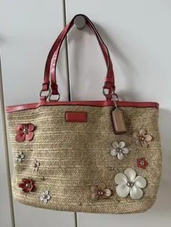 COACH 花飾り付きトートバッグ
