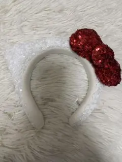 キティちゃん風スパンコールカチューシャ