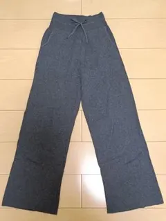 【UNIQLO】ウォッシャブルリブニットパンツ