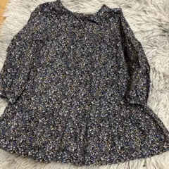 ギャップ　ワンピース　花柄のサムネイル
