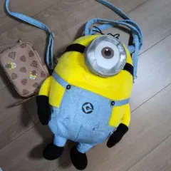 ミニオン ぬいぐるみ型3WAYバッグとポーチセット