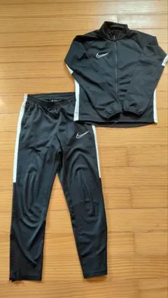 NIKE ナイキ　ジャージ　セットアップ　ブラック　140 150
