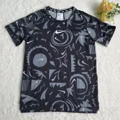 Nike DRI-FIT グラフィック Tシャツ スポーツ　Mサイズ