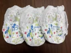S〜Mサイズ　3枚　小さめ水遊び用スイミングパンツのサムネイル