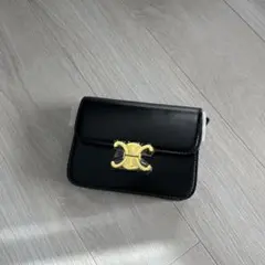 黒ショルダーバッグ